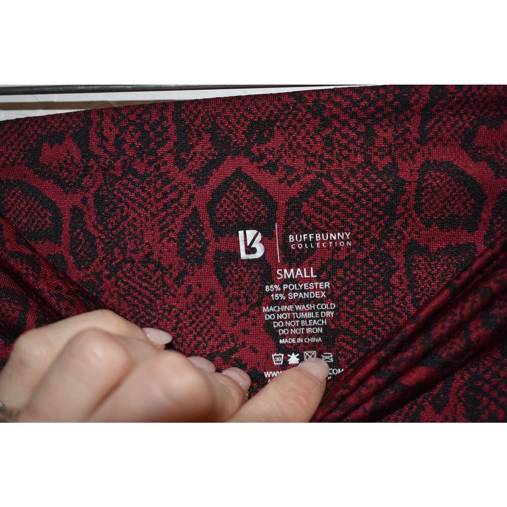 Buffbunny Maroon Snakeskin Jacquard Legging Size S - Picture 4 of 7